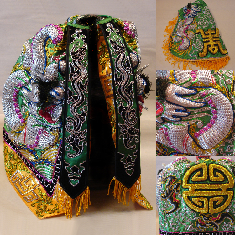 精緻繡品-手工三條蔥神衣